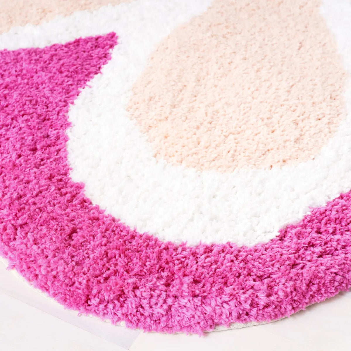 Safavieh Novelty 6'-0" x 6'-0" Rug in Ivory / Pink