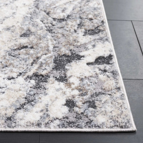 Safavieh Opal 4'-0" x 6'-0" Rug in Beige / Grey