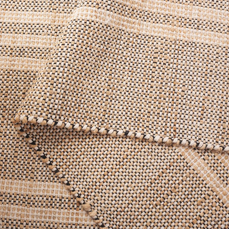 Safavieh Organica 4'-0" x 6'-0" Rug in Natural / Black