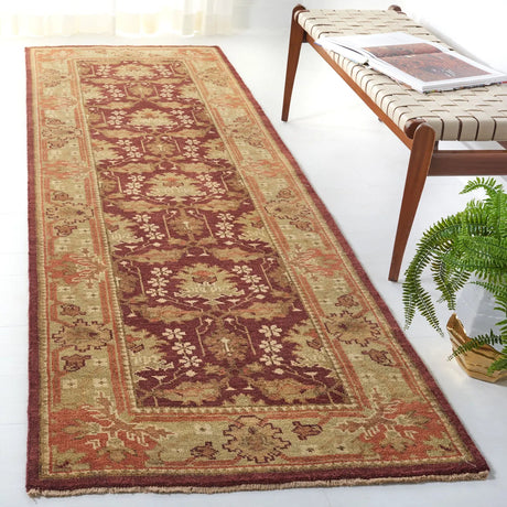 Safavieh Oushak 3'-0" x 10'-0" Rug in Red / Green