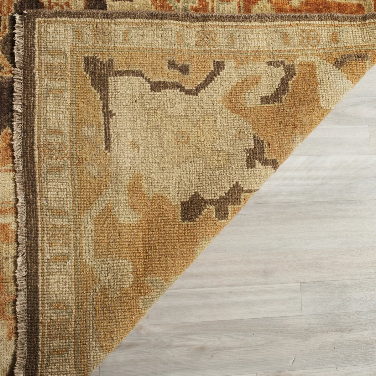Safavieh Oushak 10'-0" x 14'-0" Rug in Black / Light Gold