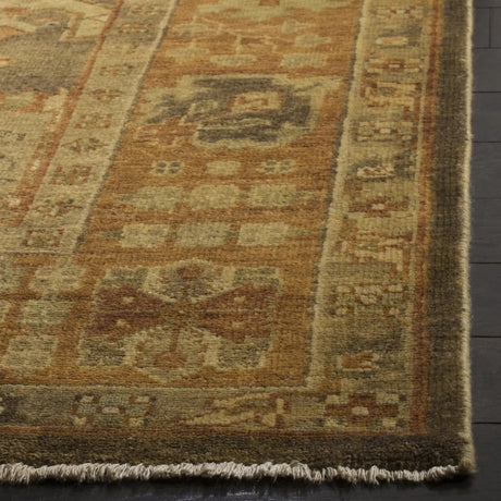 Safavieh Oushak 6'-0" x 9'-0" Rug in Brown / Rust