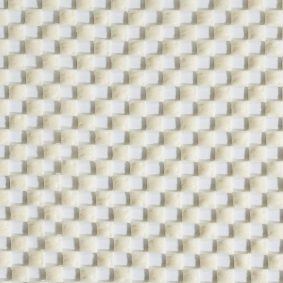 Safavieh Padding 4'-0" x 6'-0" Rug in White