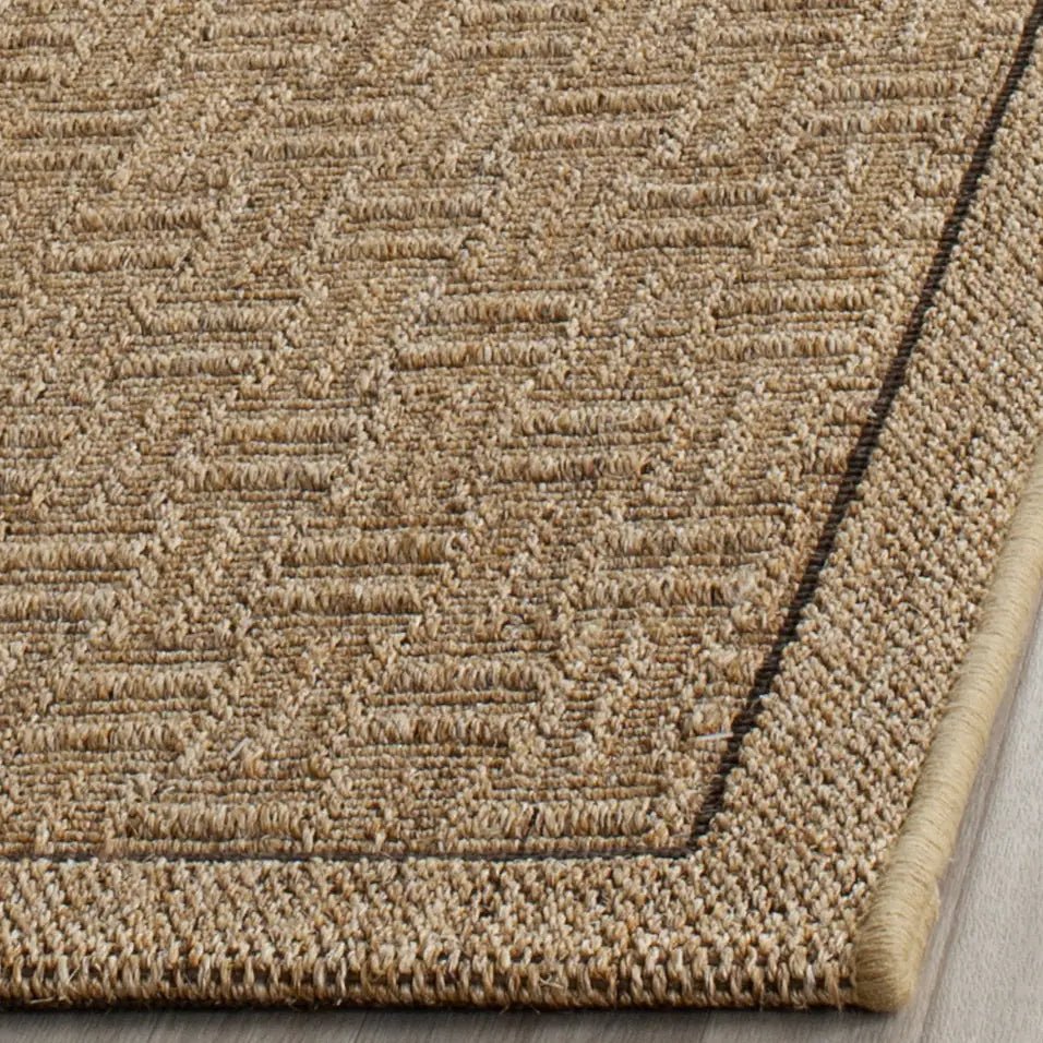Safavieh Palm Beach 2'-0" x 8'-0" Rug in Natural