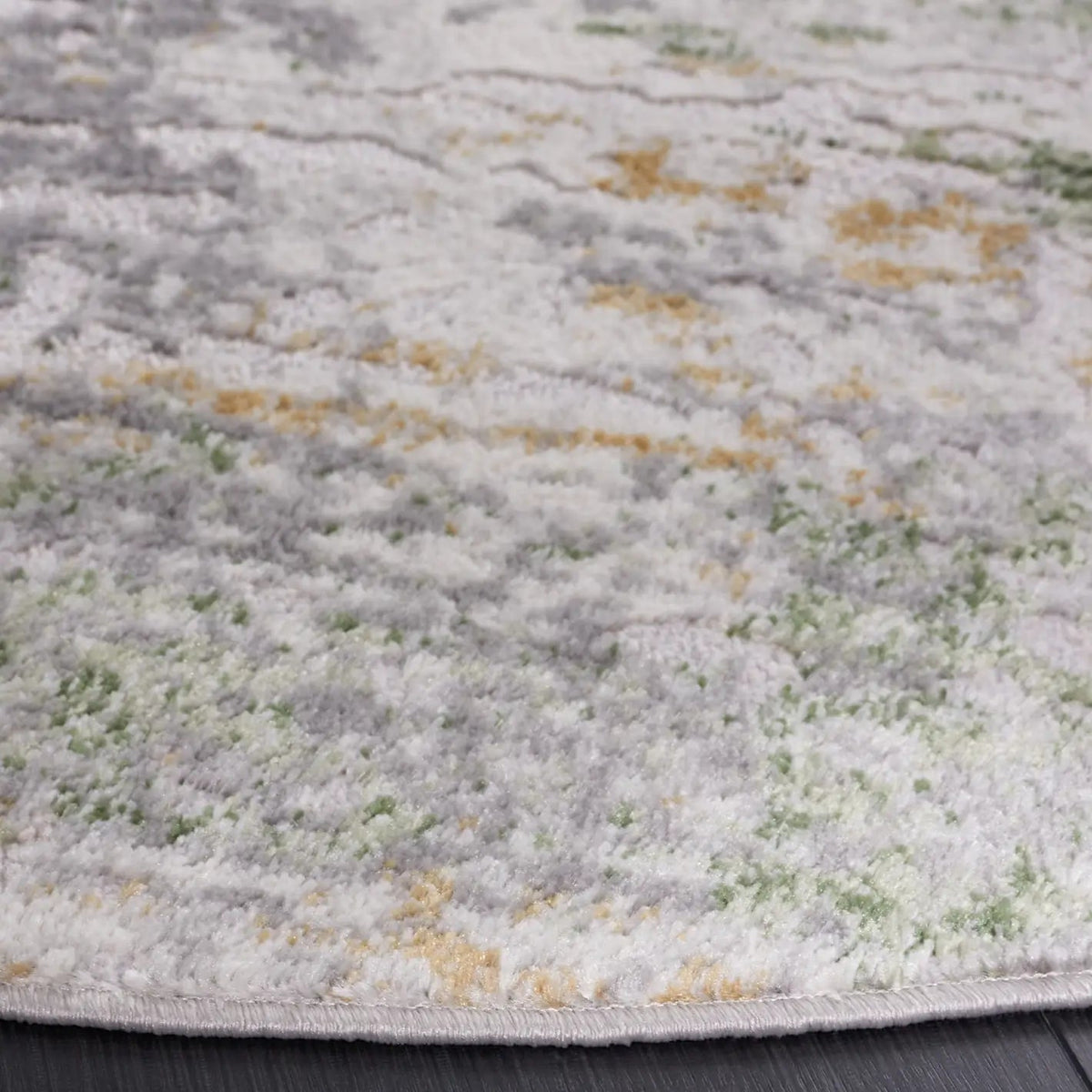 Safavieh Palma 6'-7" x 6'-7" Rug in Grey / Green