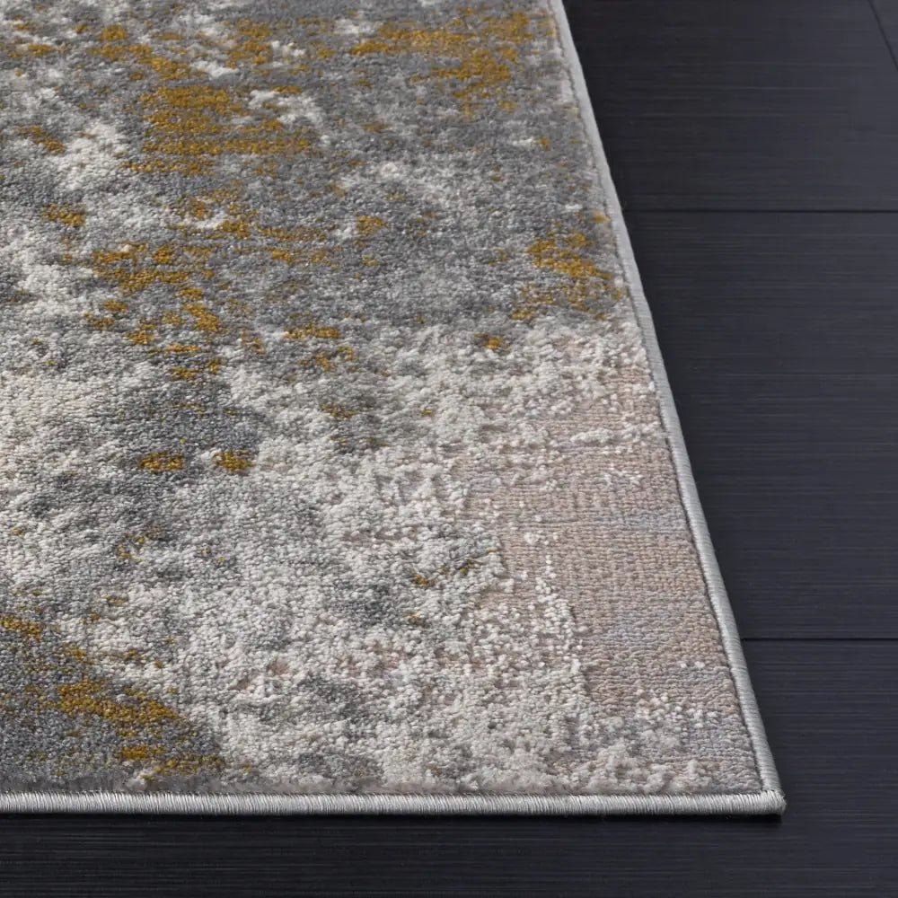 Safavieh Palma 5'-3" x 7'-6" Rug in Grey / Gold
