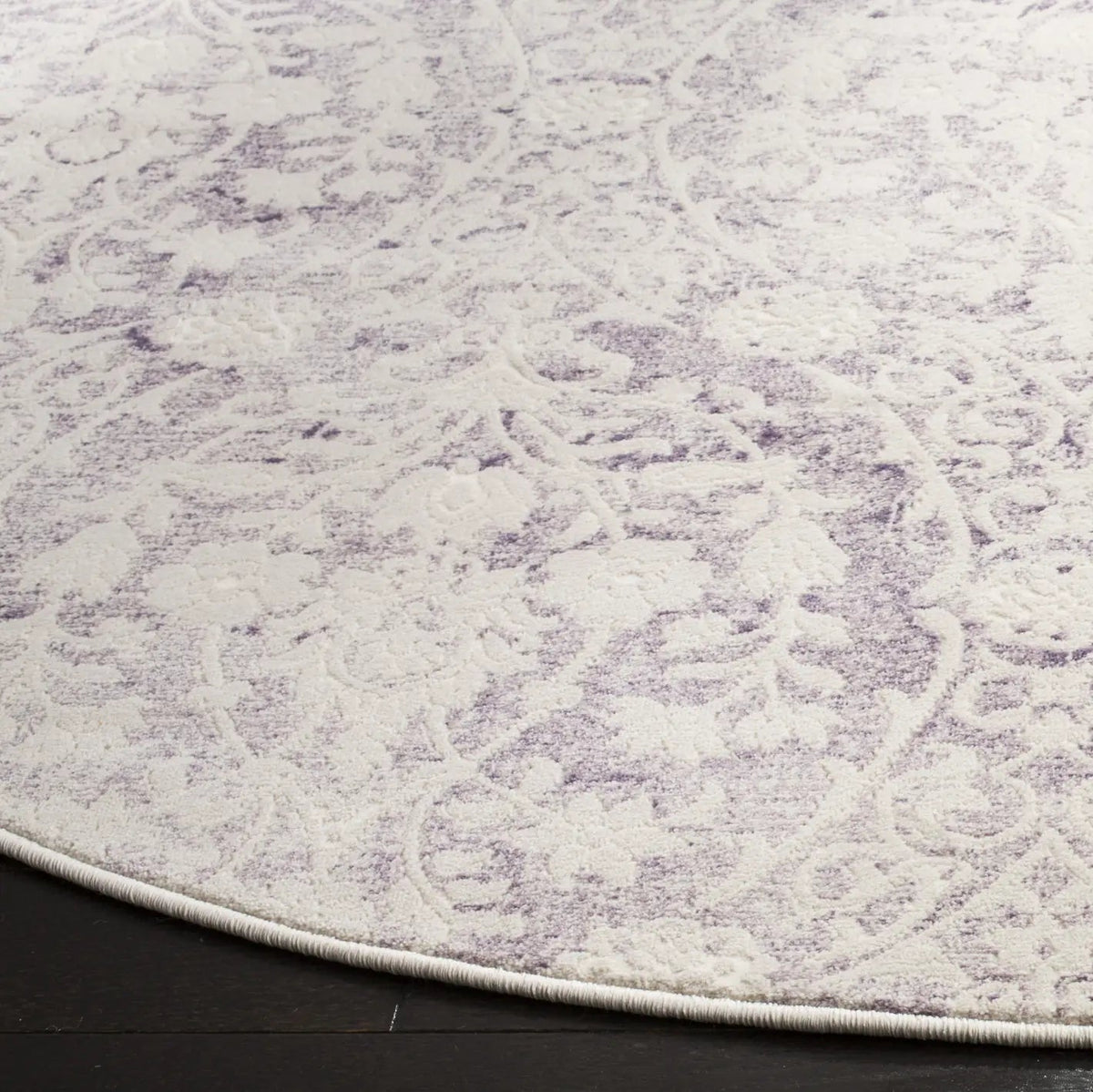 Safavieh Passion 5'-0" x 5'-0" Rug in Lavander / Ivory