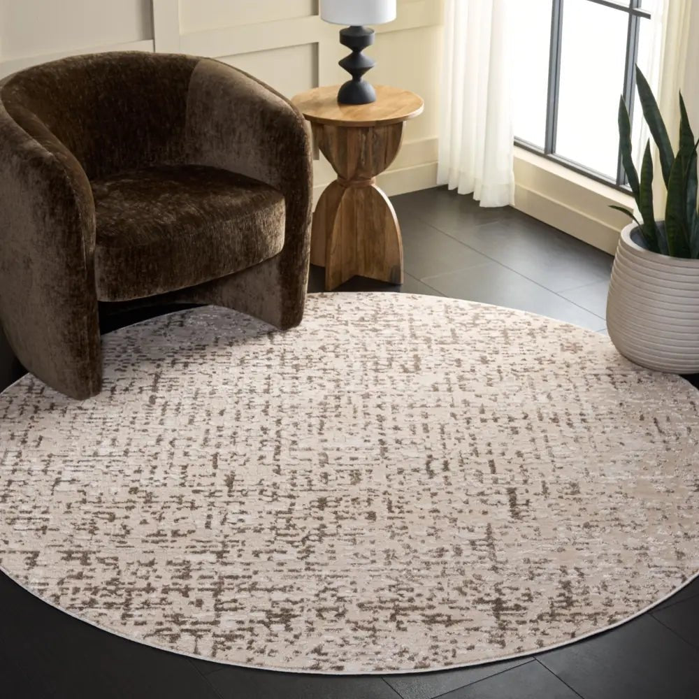 Safavieh Pearl 6'-7" x 6'-7" Rug in Beige / Grey
