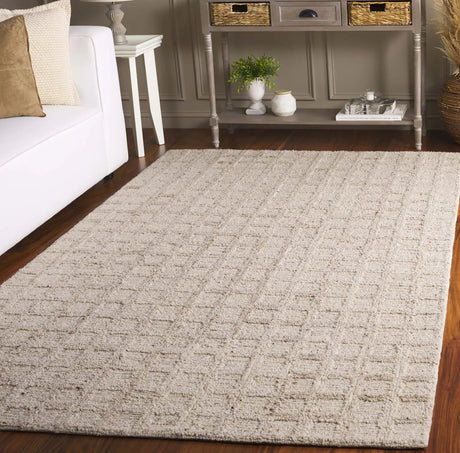Safavieh Pine 4'-0" x 6'-0" Rug in Beige / Brown