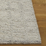 Safavieh Pine 4'-0" x 6'-0" Rug in Grey