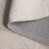 Safavieh Pine 4'-0" x 6'-0" Rug in Beige / Ivory
