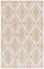Safavieh Pine 4'-0" x 6'-0" Rug in Beige / Gold