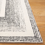 Safavieh Pine 4'-0" x 6'-0" Rug in Black / Ivory