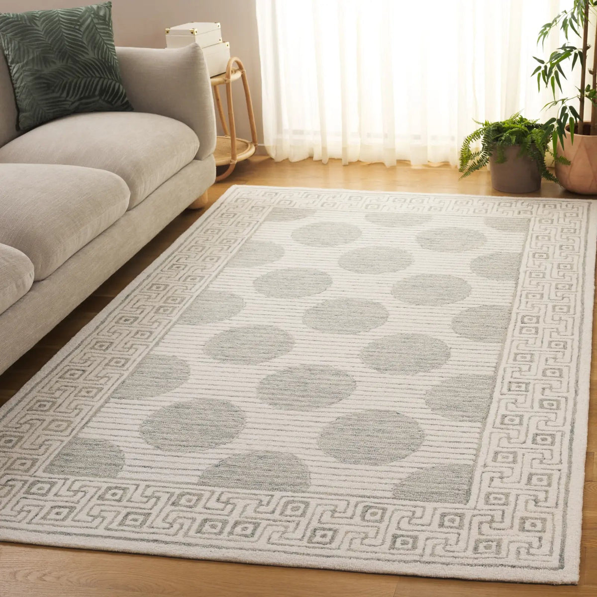Safavieh Pine 4'-0" x 6'-0" Rug in Sage / Ivory