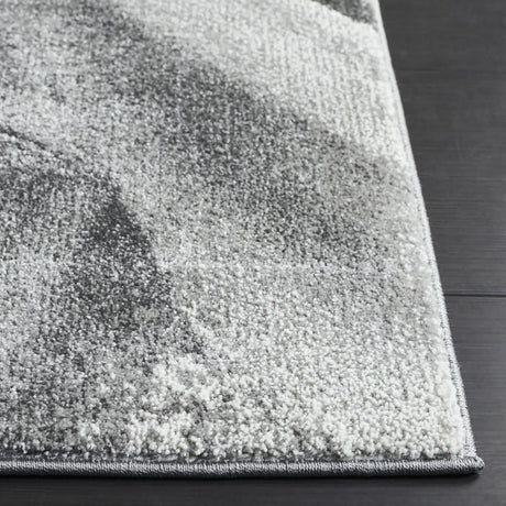 Safavieh Porcello 4'-0" x 6'-0" Rug in Ivory / Grey