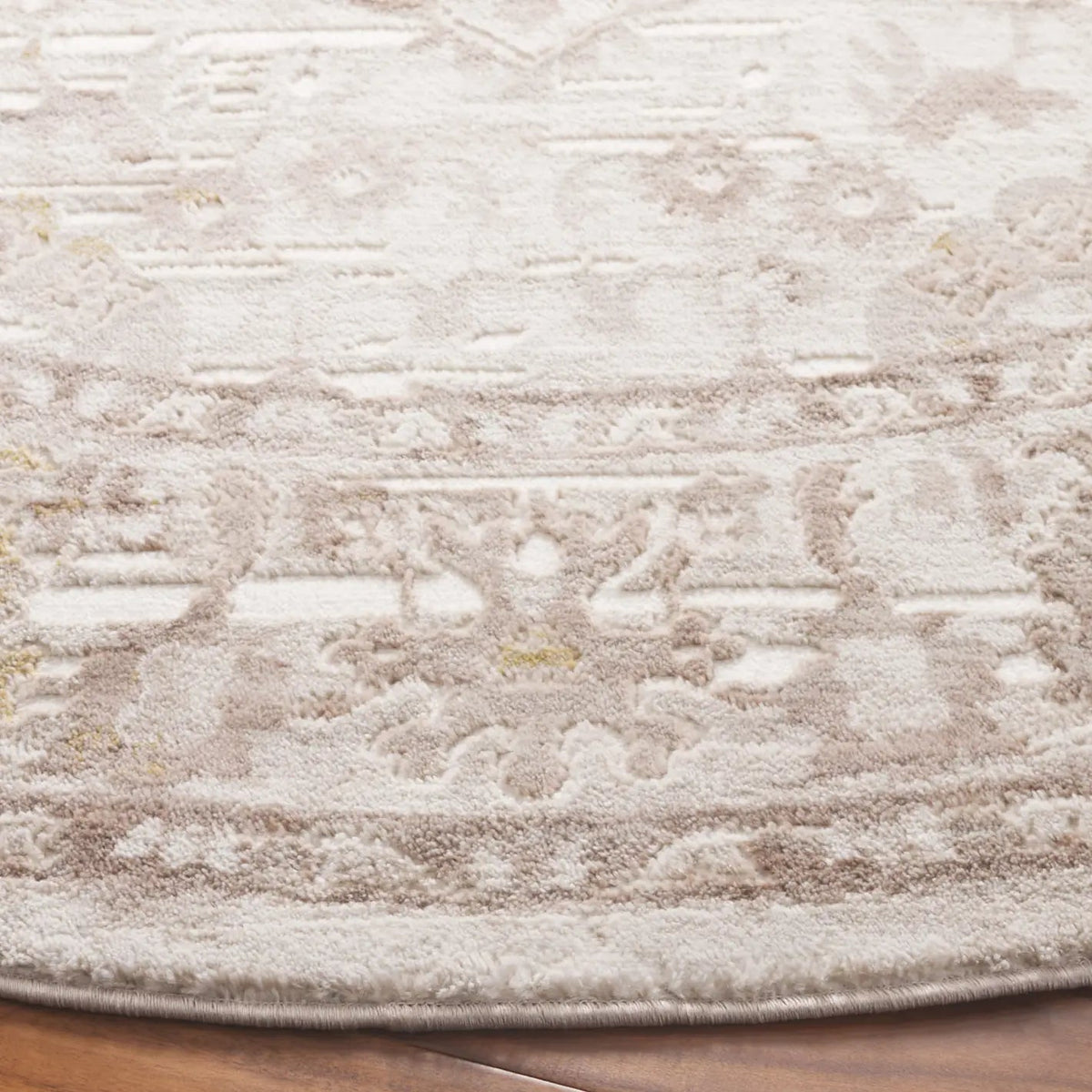 Safavieh Prestige 6'-7" x 6'-7" Rug in Beige / Blue