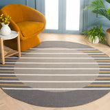 Safavieh Pyramid 6'-7" x 6'-7" Rug in Grey / Ivory Gold