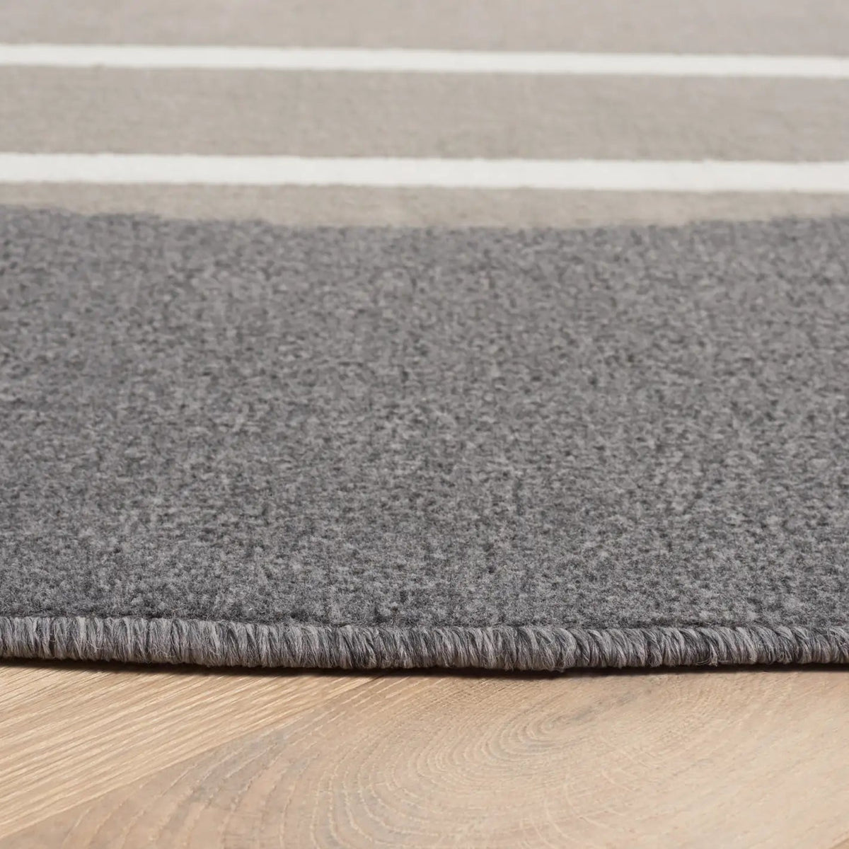 Safavieh Pyramid 6'-7" x 6'-7" Rug in Grey / Ivory Gold