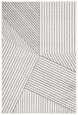 Safavieh Pyramid 4'-5" x 6'-5" Rug in Ivory / Grey