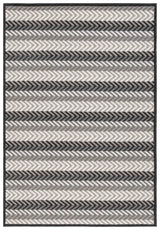 Safavieh Pyramid 4'-5" x 6'-5" Rug in Grey / Ivory Black