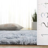 Safavieh Rainbow Shag 4'-0" x 6'-0" Rug in Light Grey