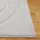 Safavieh Ramona 5'-3" x 7'-6" Rug in Light Grey
