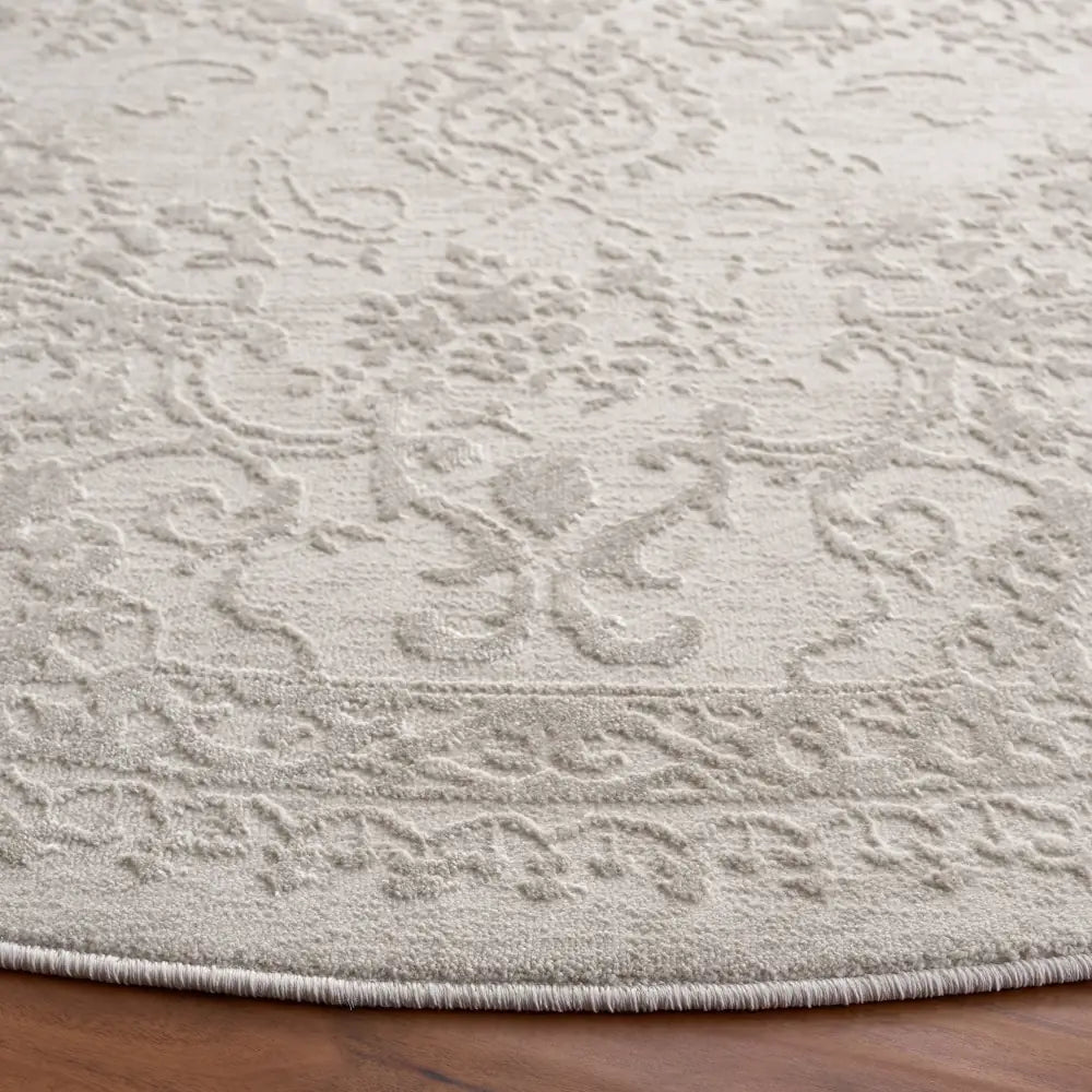 Safavieh Reflection 6'-7" x 6'-7" Rug in Ivory / White