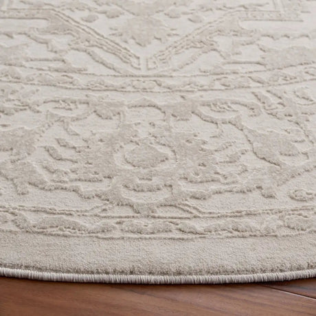 Safavieh Reflection 6'-7" x 6'-7" Rug in Ivory / White