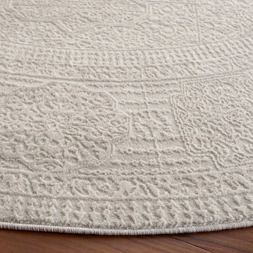Safavieh Reflection 6'-7" x 6'-7" Rug in Ivory / White