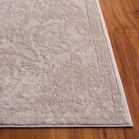 Safavieh Reflection 5'-1" x 7'-6" Rug in Ivory / White
