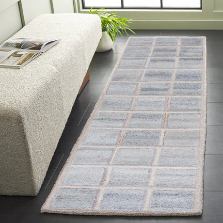 Safavieh Renewal 2'-3" x 8'-0" Rug in Beige / Grey