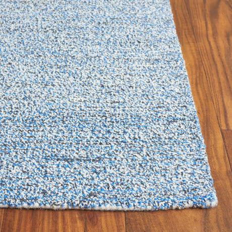 Safavieh Renewal 2'-3" x 8'-0" Rug in Black / Ivory