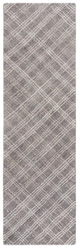 Safavieh Renewal 2'-3" x 8'-0" Rug in Grey