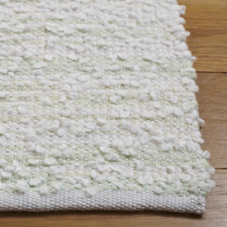 Safavieh Renewal 4'-0" x 6'-0" Rug in Light Green / Ivory
