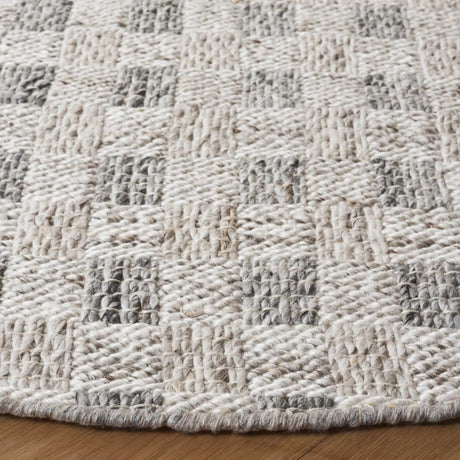 Safavieh Renewal 6'-0" x 6'-0" Rug in Grey