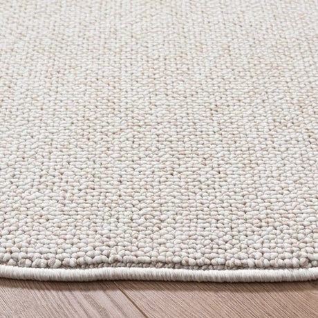 Safavieh River 6'-7" x 6'-7" Rug in Beige / Ivory