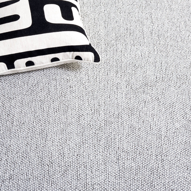 Safavieh River Rvr600G Grey/Ivory Rug.