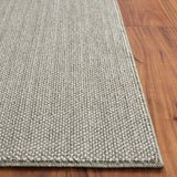 Safavieh River 4'-0" x 6'-0" Rug in Green / Ivory