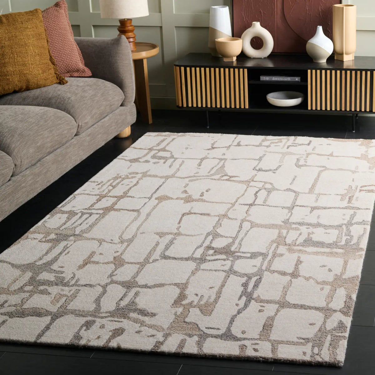 Safavieh Rodeo Drive 4'-0" x 6'-0" Rug in Natural / Ivory