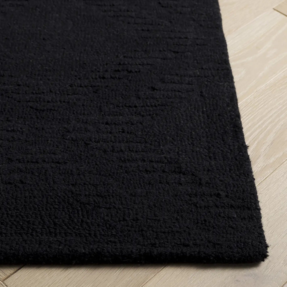 Safavieh Rodeo Drive 4'-0" x 6'-0" Rug in Black