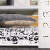 Safavieh Rumi Shag 4'-0" x 6'-0" Rug in Black / Ivory