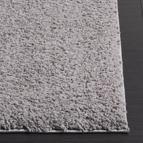 Safavieh Rumi Shag 4'-0" x 6'-0" Rug in Dark Grey