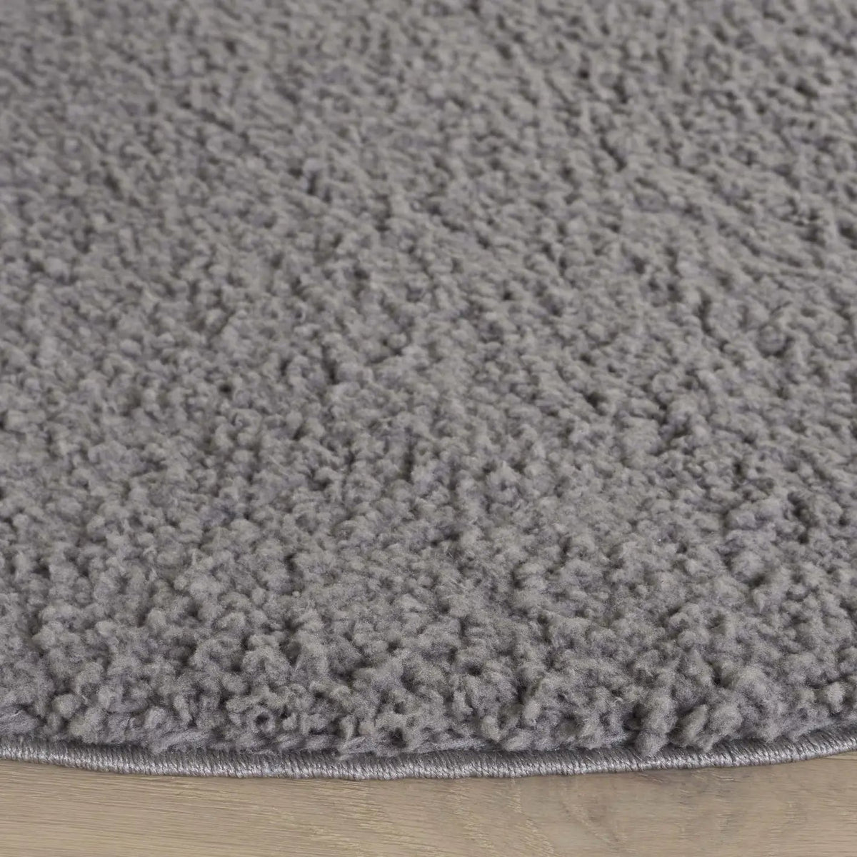 Safavieh Rumi Shag 6'-7" x 6'-7" Rug in Dark Grey