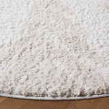 Safavieh Rumi Shag 6'-7" x 6'-7" Rug in Ivory / Light Beige