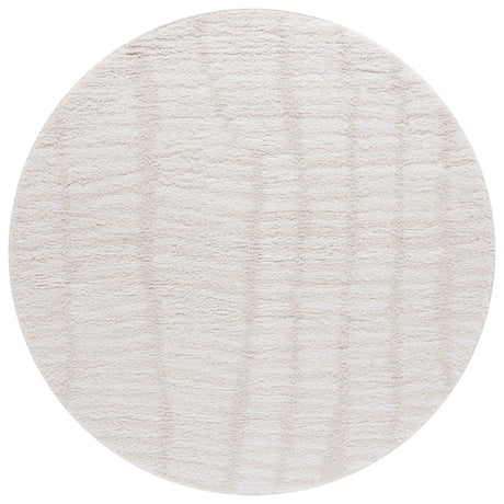 Safavieh Rumi Shag 5'-0" x 5'-0" Rug in Ivory / Light Beige