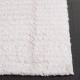 Safavieh Rumi Shag 4'-0" x 6'-0" Rug in Ivory / Light Beige