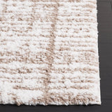 Safavieh Rumi Shag 4'-0" x 6'-0" Rug in Beige / Ivory
