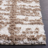 Safavieh Rumi Shag 6'-0" x 9'-0" Rug in Beige / Ivory