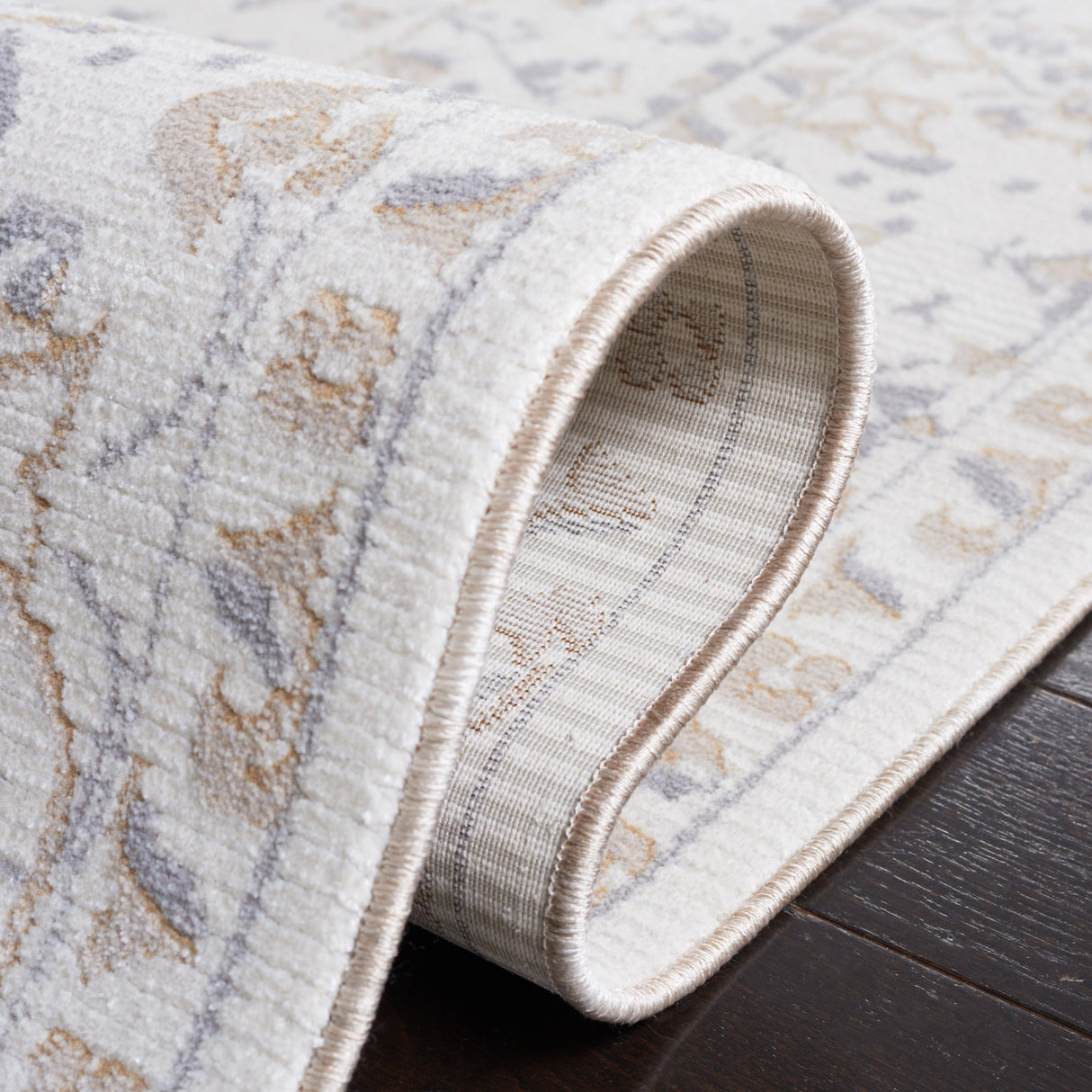 Safavieh Sabrina Sbr842A Ivory/Grey Rug.