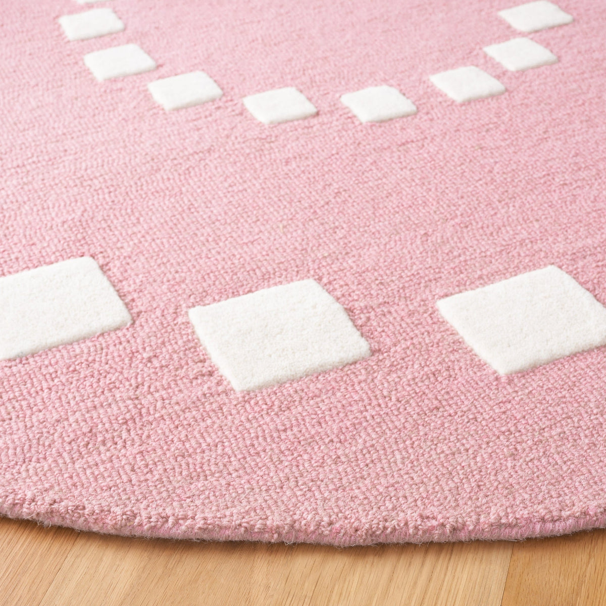 Safavieh Safavieh Kids Sfk925U Pink/Ivory Rug.
